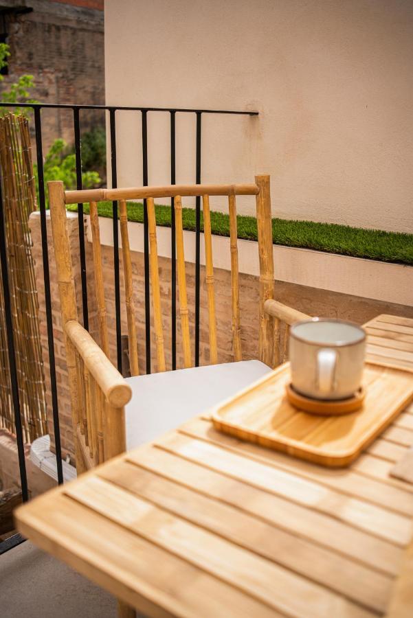 Loft De Diseno Cerca Del Mar Apartment Valencia Bagian luar foto